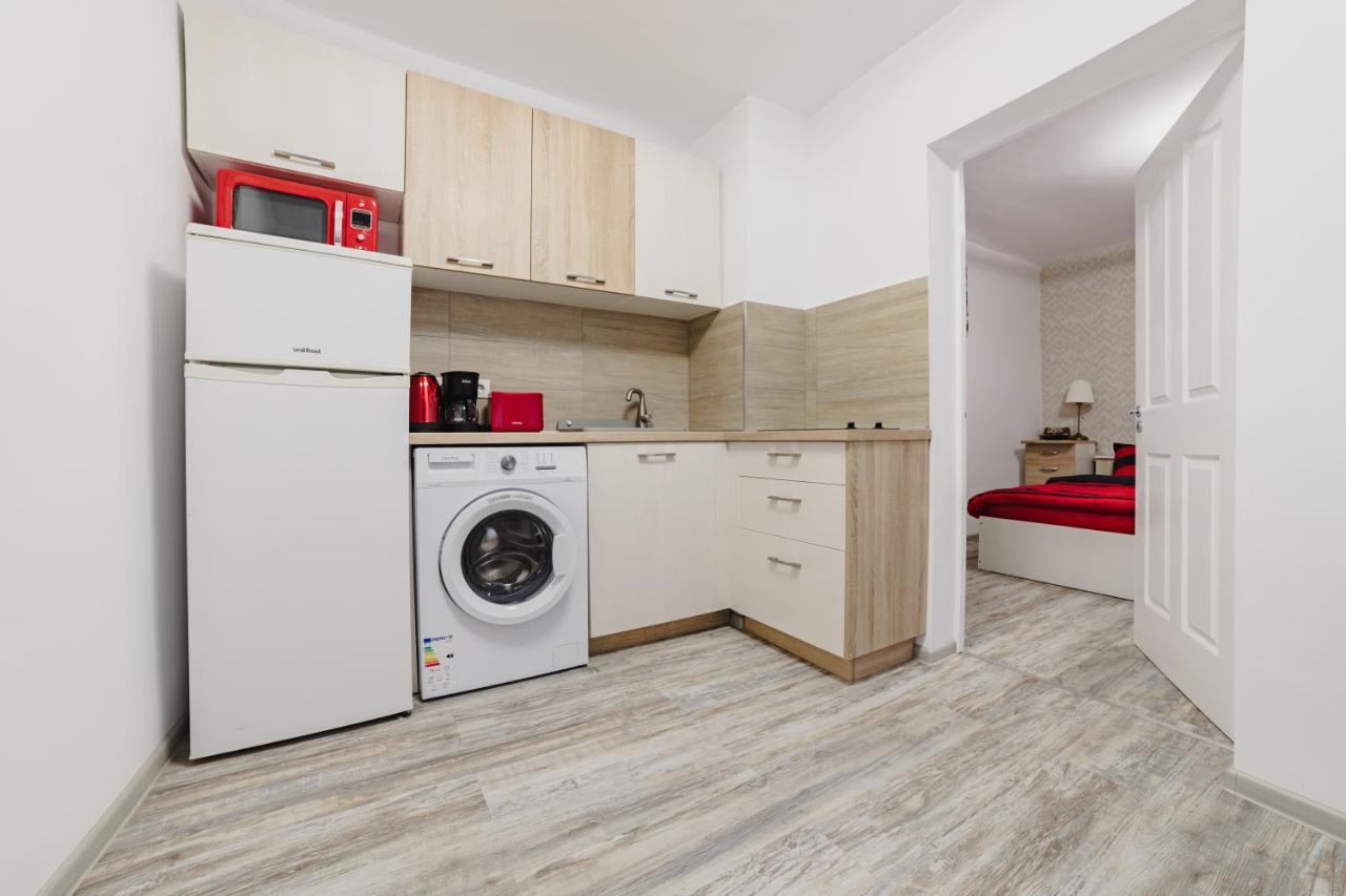 Studio Central Poarta Schei Brasov Ngoại thất bức ảnh